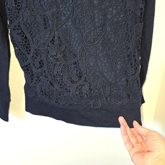 J. Crew Navy Crochet Lace-Front Crew Neck Sweatshirt Size M Cotton Silk Blend - Picture 6 of 8